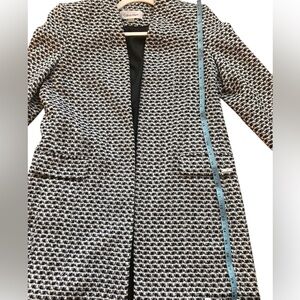 Black and White Geometric Blazer with Textured Knit Design